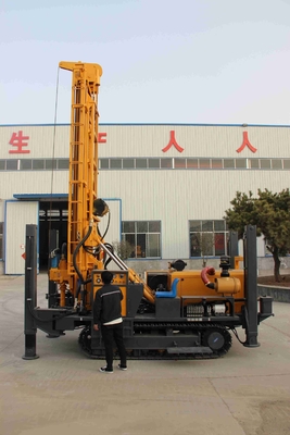 Çift Motor Sürücü Dönüşümlü Su Kuyu Kuyu Kuyruklama Rig Üçlü Devizli Pompa ile
