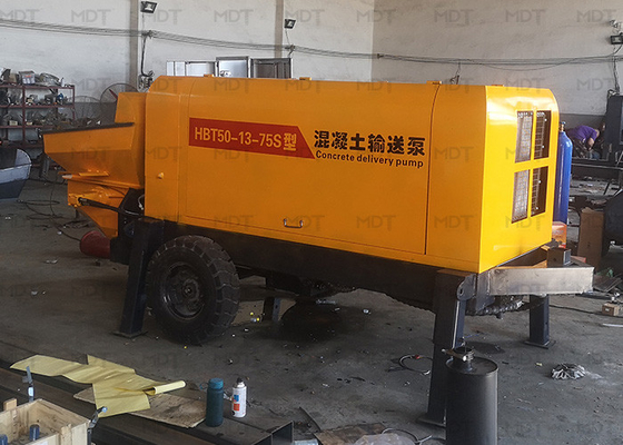 MDT-50 55KW Taşınabilir Beton Mikser Makinesi Küçük Boy Sarı Renk
