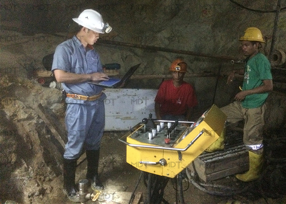 1000 Metre Tünel Delme Makinesi Yeraltı Elmas Matkap Rig Hidrolik