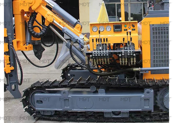 MDT410 Hidrolik Paletli Sondaj Rig Derinliği 25m Delik Çapı 90-115mm
